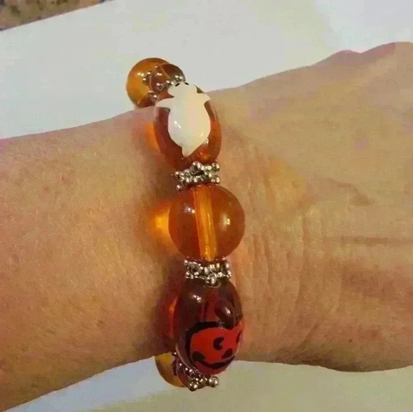 Halloween glass beaded bracelet - Picture 3 of 3